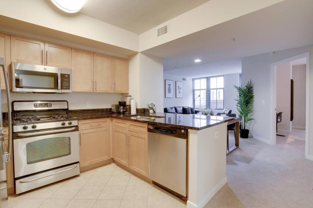 Pentagon City Comfort Modern Stay أرلنغتون المظهر الخارجي الصورة